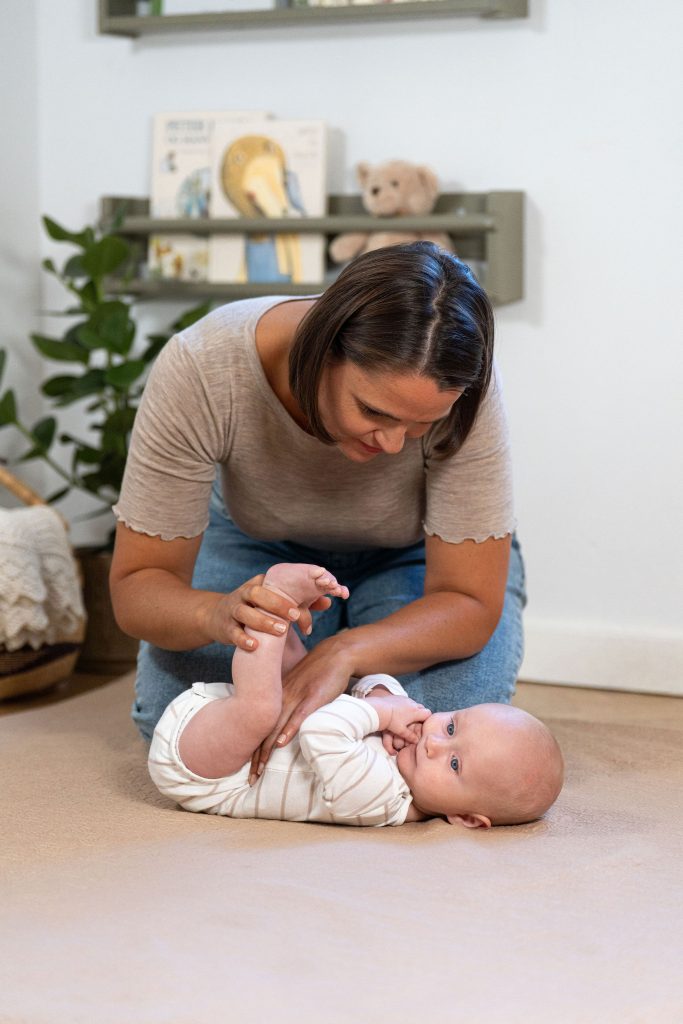 Mange teknikker kan lindre forstoppelse hos babyer